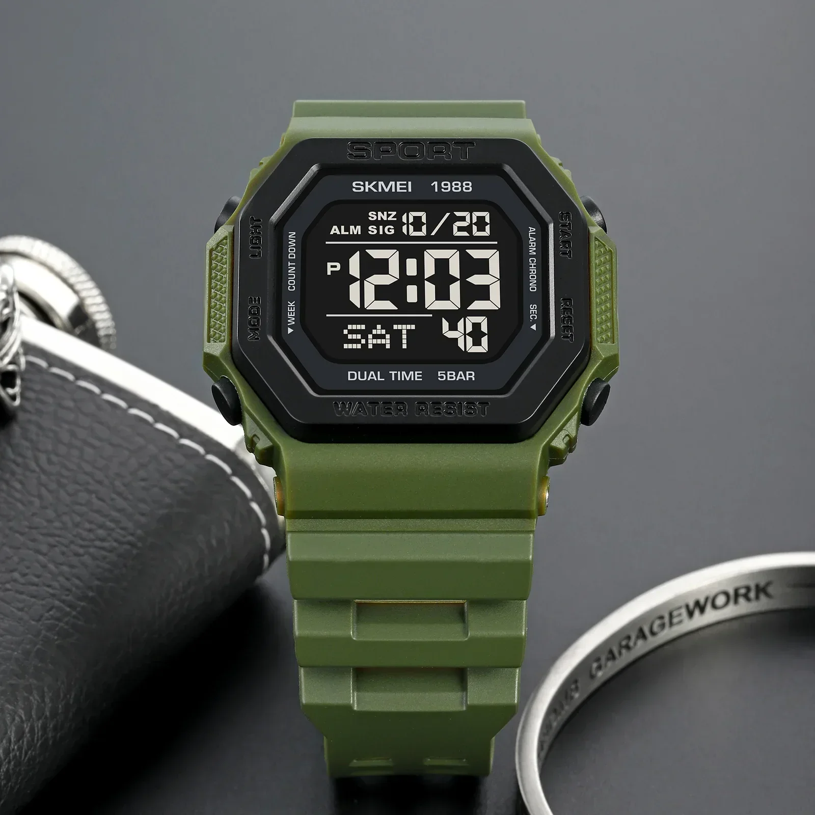 Skmei 1988 Men's Military Coun - Tide Watch Surf recension och pris